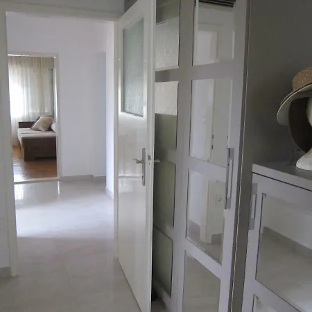 Apartman None Апартаменты Сплит